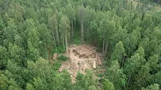 Thumbnail: I am building a log cabin using the methods of our ancestors.