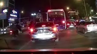 Thumbnail: traffic jam in the middle of the night street