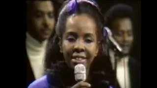 Thumbnail: Gladys Knight & The Pips - Make Me The Woman You Go Home To (PBS Soul!)