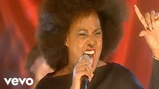 Thumbnail: Basement Jaxx - You Don't Know Me (Live) ft. Lisa Kekaula