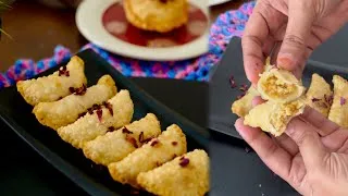 Thumbnail: Mawa Gujiya Recipe with homemade khoya | Instant Gujia without mould | Holi special Sweets | Karanji