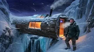 Thumbnail: Buried Alive by Snow at -70°C Inside My Luxury Tree Log Bunker