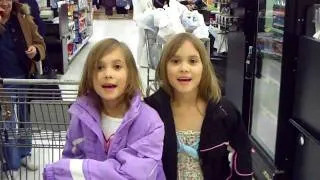 Thumbnail: Avery and Madison Identical Twins!
