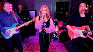 Thumbnail: Lovefool - The Cardigans | Sing It Live | Live from the Studio