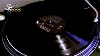 Thumbnail: Dolly Parton - Here You Come Again (Slayd5000)