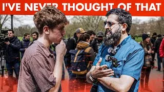 Thumbnail: Intelligent Agnostic Hears New Argument For God l Speakers Corner