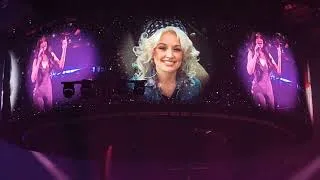 Thumbnail: Beautiful Tribute to Dolly Parton by Kacey Musgraves at TD Garden in Boston 