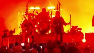 Thumbnail: The Guess Who "American Woman" with an intro featuring "Roadhouse Blues" by The Doors (Boston MA)