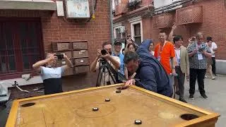 Thumbnail: Ronnie O'Sullivan Playing Caroms in Shanghai Street