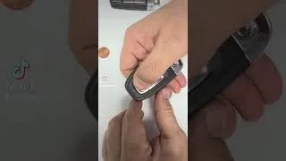 Thumbnail: Ето как лесно да подмените батериите на ключа за AUDI и VW - Softelectronic