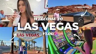 Thumbnail: Las Vegas Vlog + HELICOPTER Tour + Valley of Fire State Park Road Trip