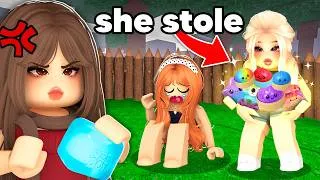 Thumbnail: Mean Girl *STOLE* MY SQUISHIES IN 99 NIGHTS IN THE FOREST! (Roblox)