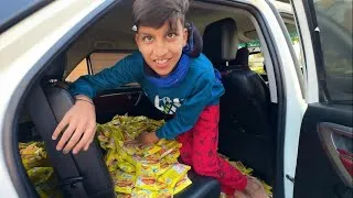 Thumbnail: Car ke andar 100 Maggie 😱😱 #souravjoshivlogs #viralvideo #maggi #funnyvideo #video 