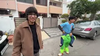 Thumbnail: Piyush ko Alein ne pakad liya 😱 #souravjoshivlogs #viralvideos #shortsfeed #funny