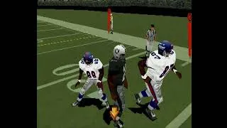 Thumbnail: Madden NFL 2000 (PS1)