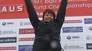 Thumbnail: American Katie Uhlaender becomes World Champ - from Universal Sports