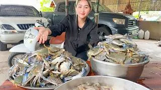 Thumbnail: Sros Yummy Cooking Vlogs: Mommy chef prepare crab meat for spicy and fry crispy mantis shrimp