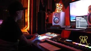 Thumbnail: Beat Making Video- (Azealia Banks Type Beat)