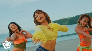 Thumbnail: CARMELLE - 'Morena' Beach Dance Practice