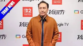 Thumbnail: John Cusack Explains Pivoting Career to Writing Graphic Novels During Rare Appearance at Comic-Con