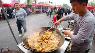 Thumbnail: Chinese Street Food: Guo Bao Rou Cooking at a Busy Market