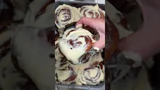 Thumbnail: soft sourdough discard cinnamon rolls