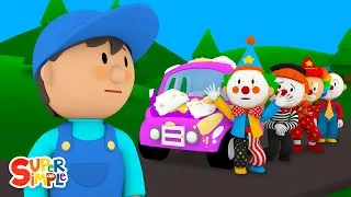 Thumbnail: The Clown Car is Covered in Pie! | Carl's Car Wash