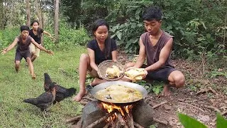 Thumbnail: Survival skills: catch chicken for food in forest, Chicken soup spicy tasty for dinner