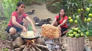 Thumbnail: Catch and cook duck for jungle food, Duck soup chili for dinner, Cow ribs spicy grilled for lunch