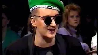 Thumbnail: Boy George Dutch Countdown 3 song performance 1987