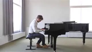 Thumbnail: Scarlatti Sonata K9 - Simon Vaskou, piano
