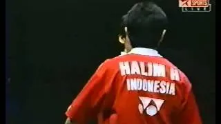 Thumbnail: 2001 WC MDF   TonyGunawan HalimHaryanto vs HaTaeKwon KimDongMoon G1