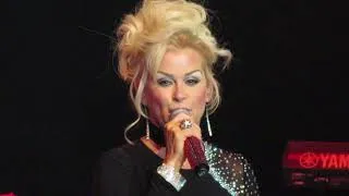 Thumbnail: Lorrie Morgan - Sleigh Ride