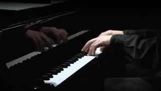 Thumbnail: Philip Glass.  Etude 6.  Anton Batagov, piano.