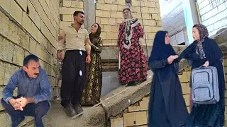 Thumbnail: Abbas and Zahra's meeting, as well as filling the gas and installing the doors of the house by Amir