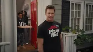 Thumbnail: Tom Brady's new Pizza Hut campaign