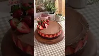 Thumbnail: making the ultimate chocolate cake 🤎 #baking