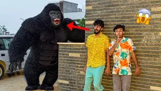 Thumbnail: SCARY GORILLA FOUND ME 😱 | TRAPPED IN HOUSE 