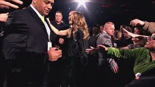 Thumbnail: Céline Dion Performs Final Show Of Taking Chances World Tour In Omaha (2009)