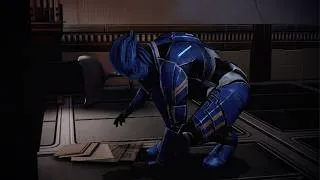 Thumbnail: Commander Shepard using a physical disk