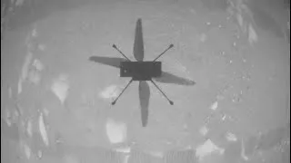 Thumbnail: »Ingenuity«: Erster Flug von Mars-Helikopter geglückt