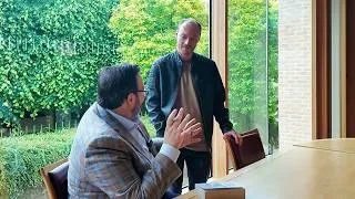 Thumbnail: I Met Brandon Sanderson in Oxford For a Heist