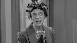 Thumbnail: Barny Fife Is a Lady Undercover?!