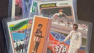 Thumbnail: Vintage fun and oddball pick-ups at the Lafayette Indiana #Sportscards show!