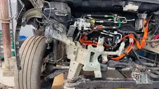 Thumbnail: The BYD Song’s Front Rail Bent 90° In Crash, Is It Repairable?