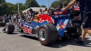 Thumbnail: F1 Red Bulls V8 sound @ Goodwood FOS