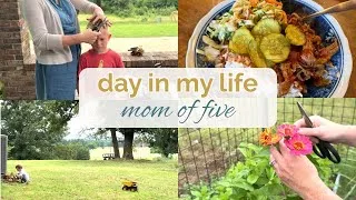 Thumbnail: Busy Day in the Life as a Mom of 5 | Giving Boys Haircuts | Mini Thrift Haul | Summer Life Vlog