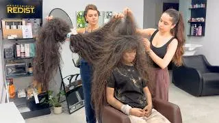 Thumbnail: The Amazing Transformation of a Kind-Hearted Homeless Woman Who Hadn't Cut Her Hair in 15 Years