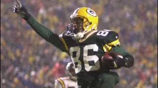 Thumbnail: He Did WHAT?! Antonio Freeman’s OT Circus Catch | MNF Packers vs. Vikings (Nov 6, 2000)