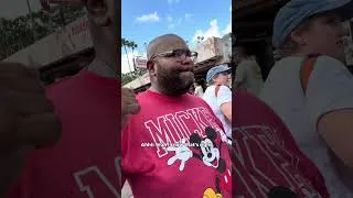 Thumbnail: Bringing the white friend to Animal Kingdom.